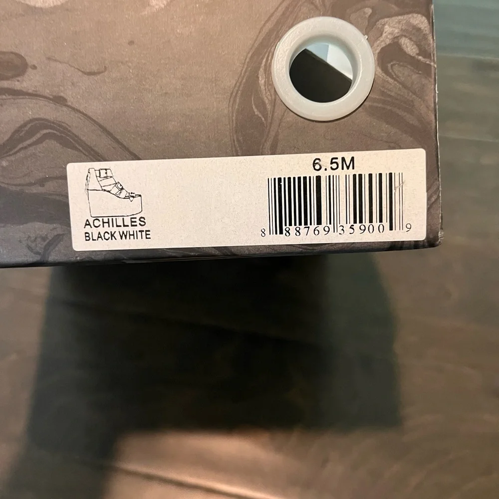 Jeffrey Campbell Black and White Platform Sandals - Picture 8 of 8